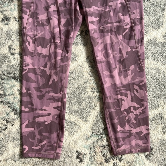 Lululemon Time To Sweat Crop 23" - Picture 3 of 11